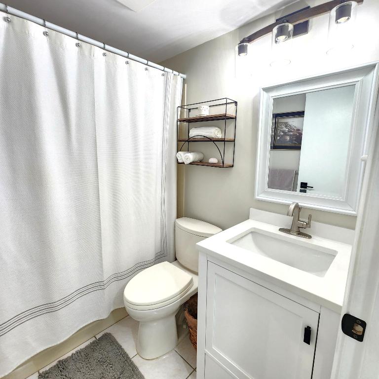 5163 N Highway A1a 216