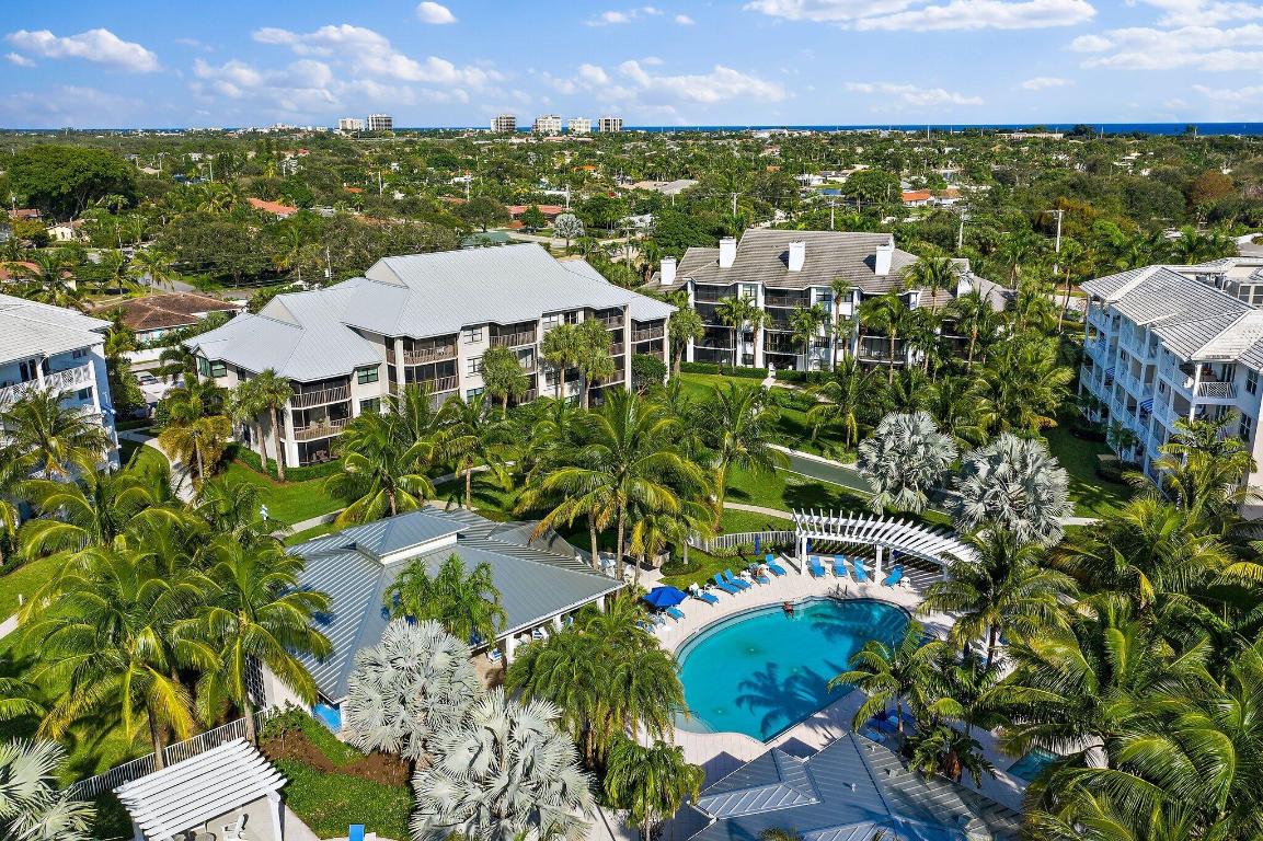 411 Bay Colony Drive N & Slip #32