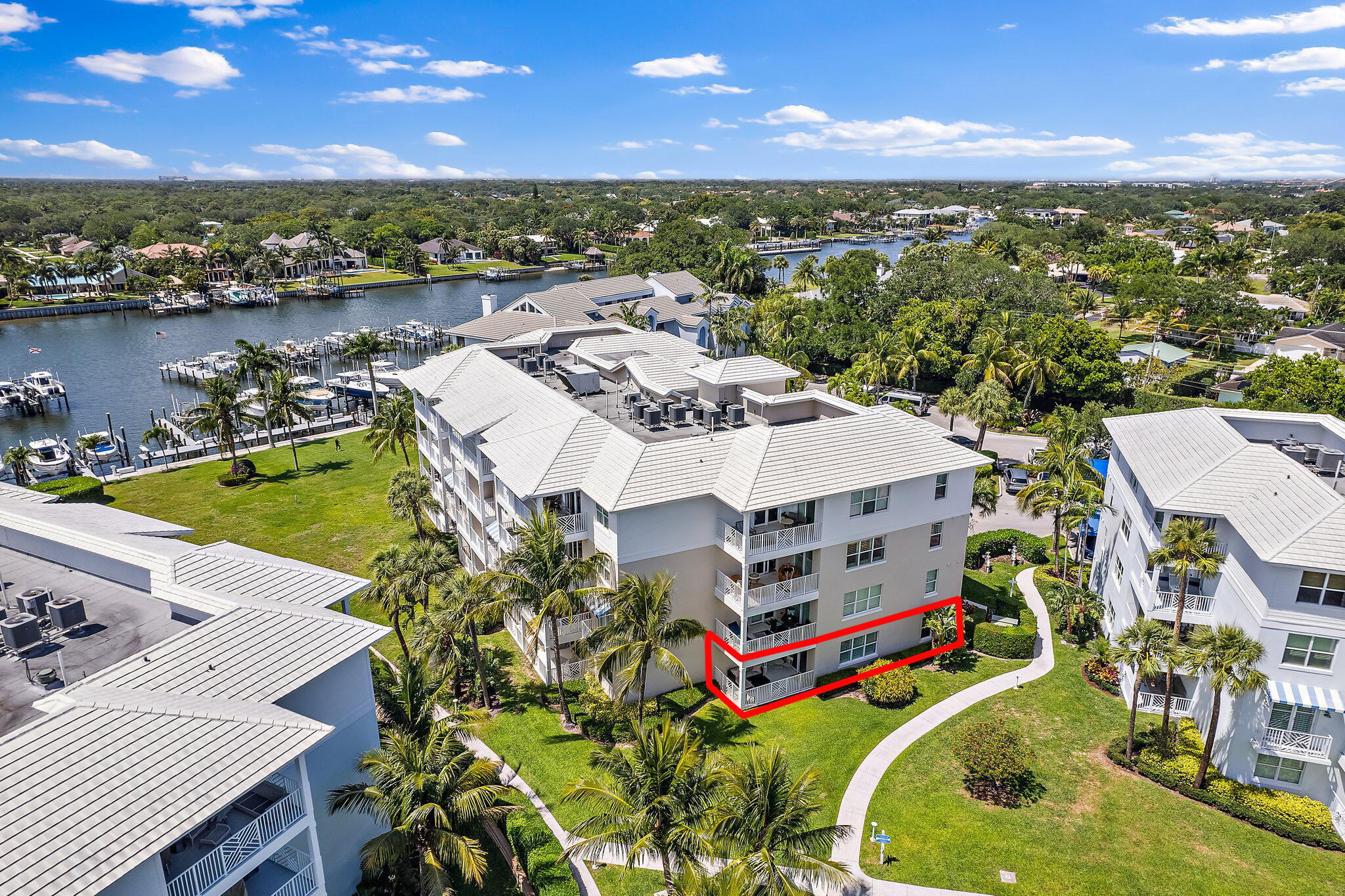 411 Bay Colony Drive N & Slip #32