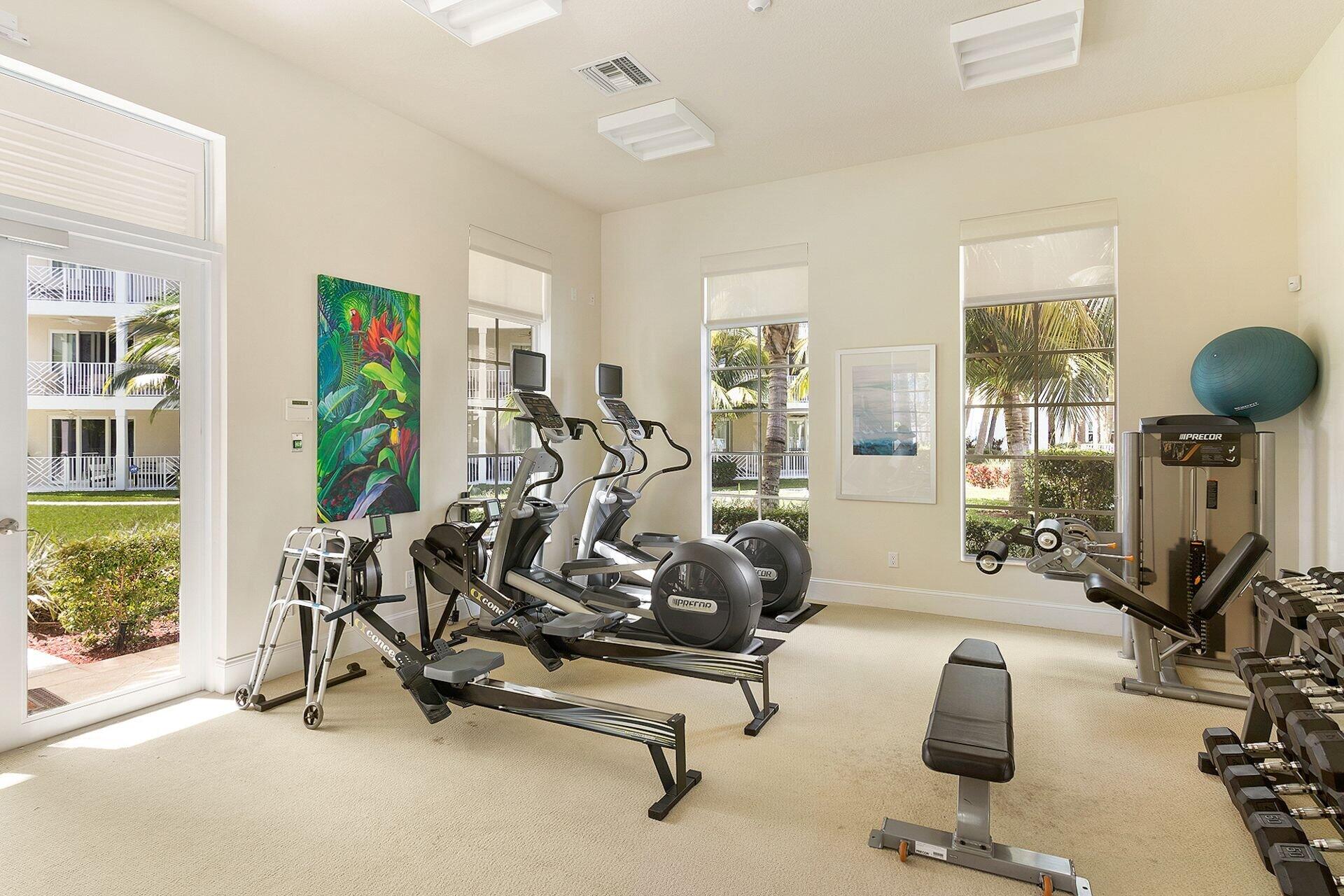 411 Bay Colony Drive N & Slip #32