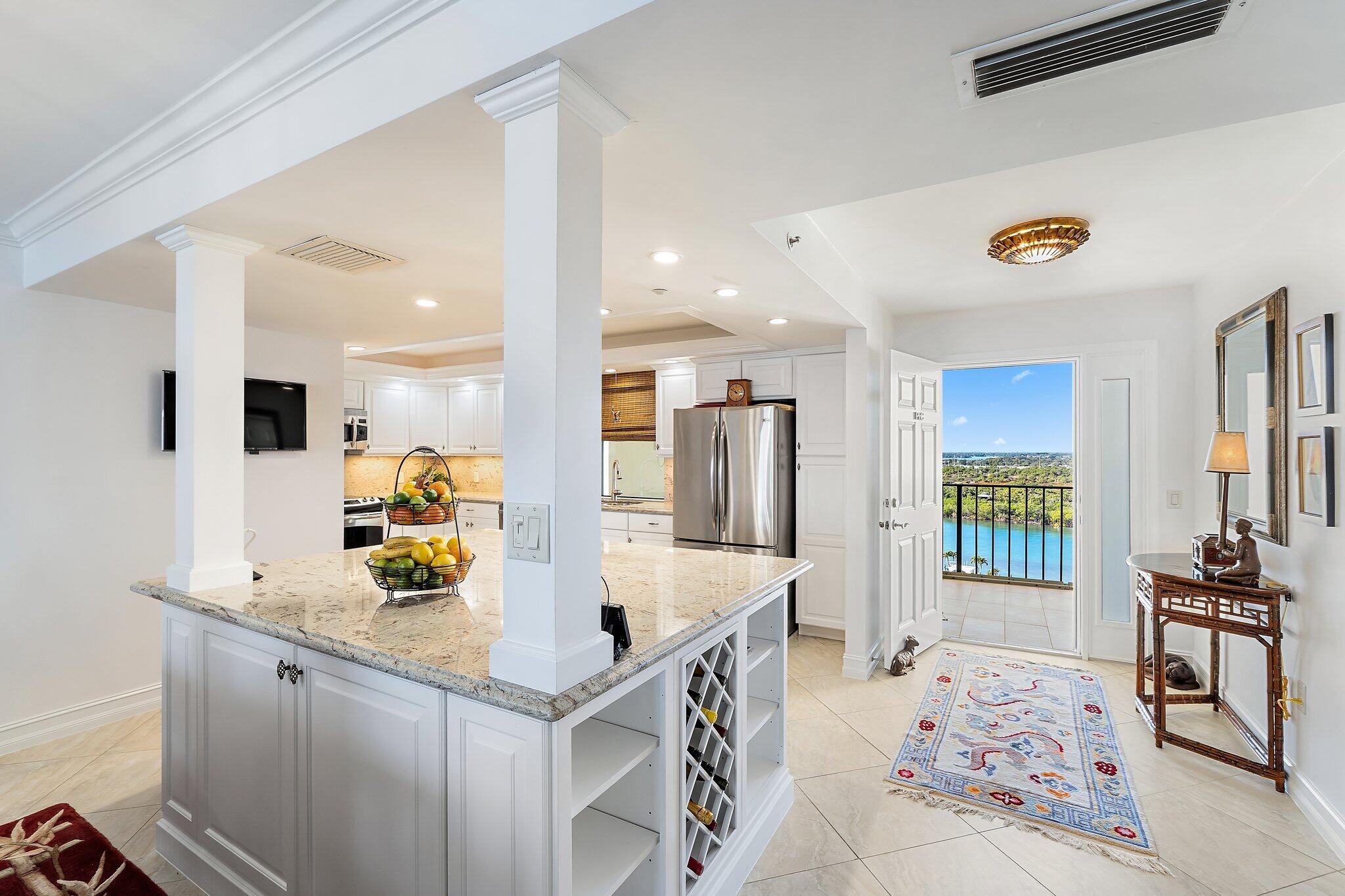 400 Beach Road Ph-C