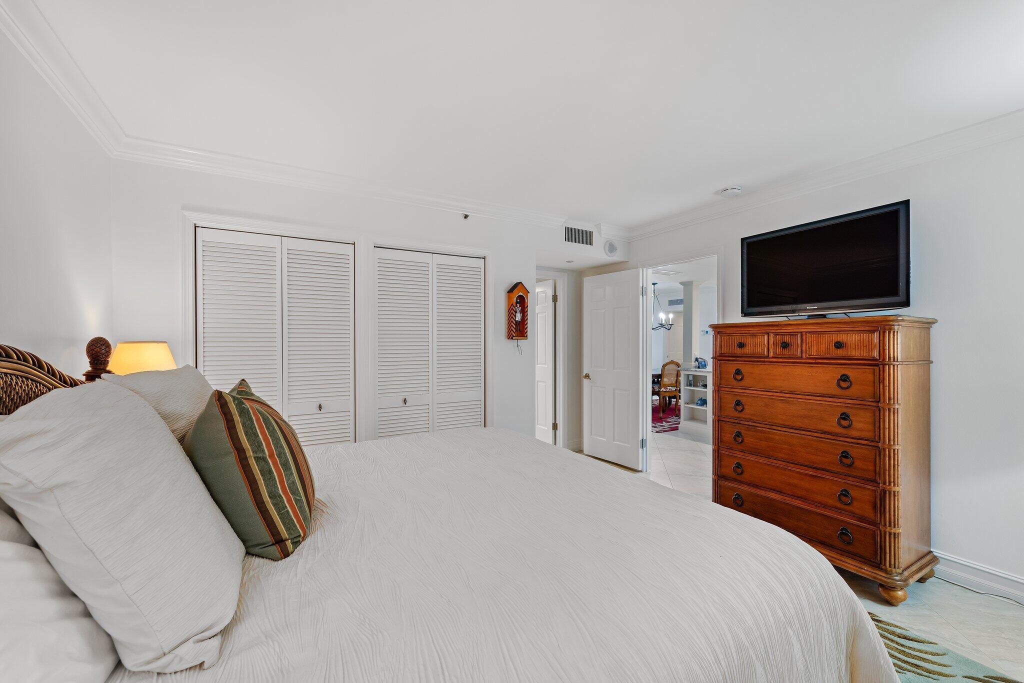 400 Beach Road Ph-C