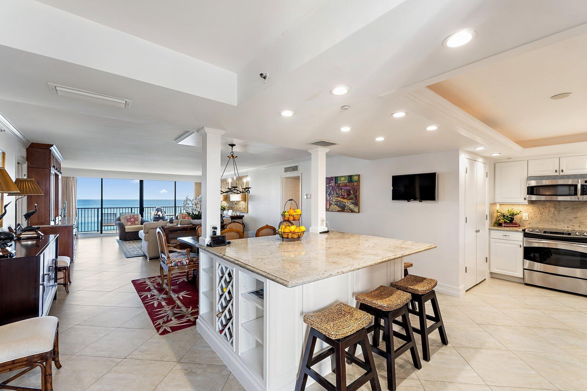 400 Beach Road Ph-C