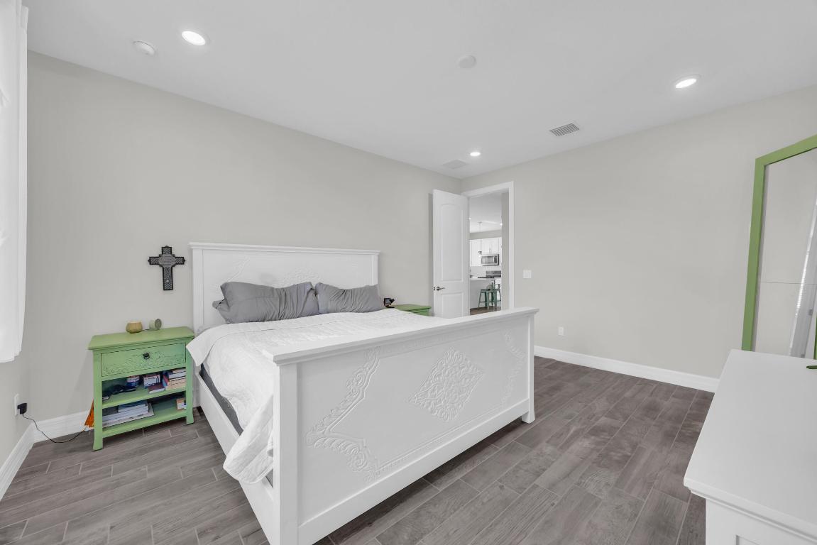 10389 SW Captiva Drive