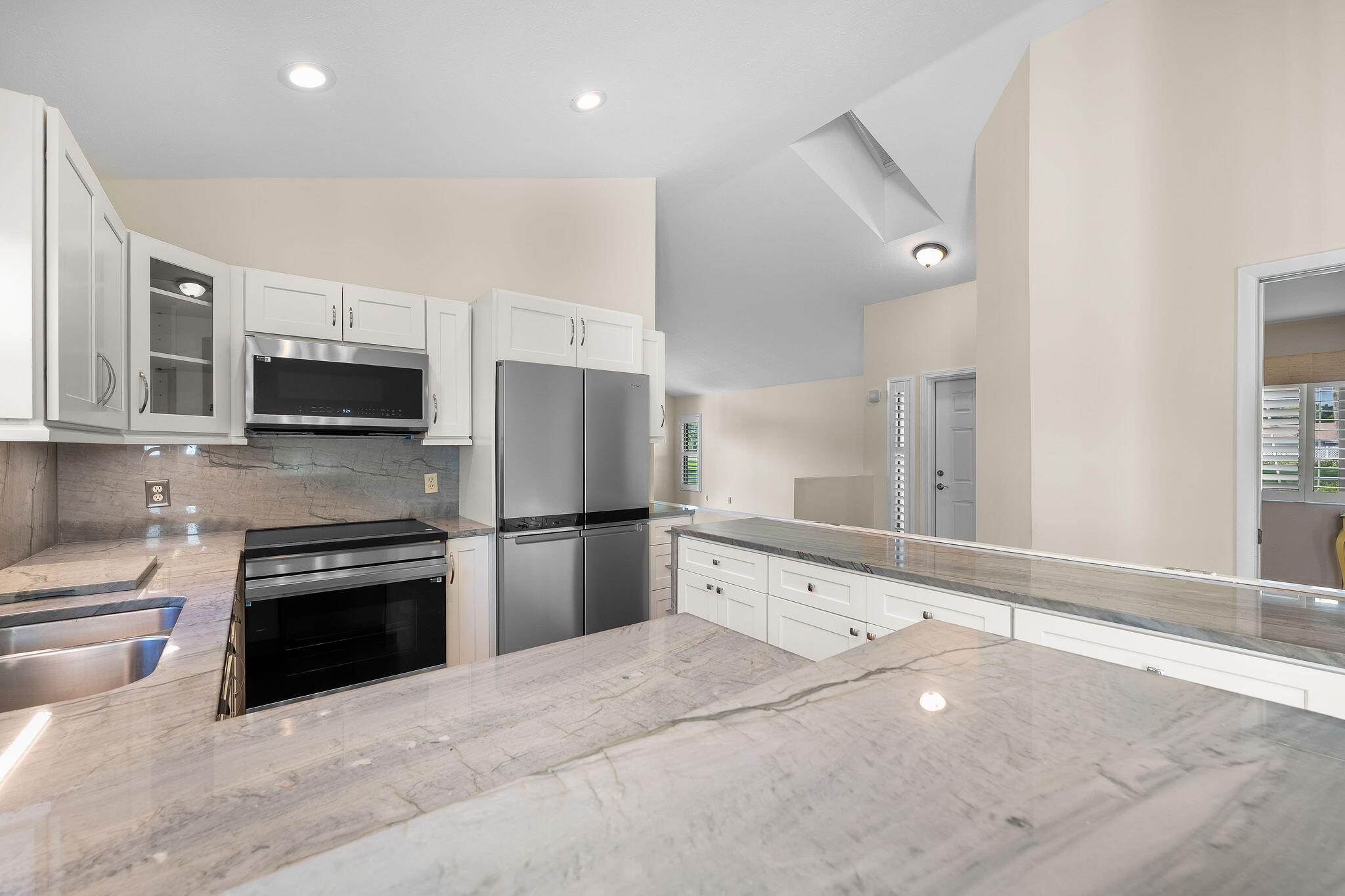 7210 SE Quincy Terrace