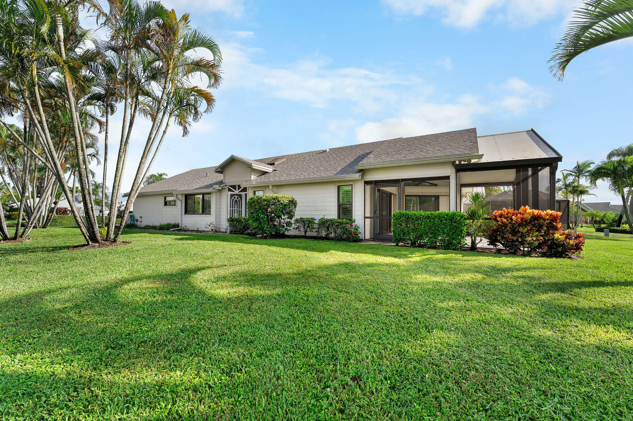 7210 SE Quincy Terrace