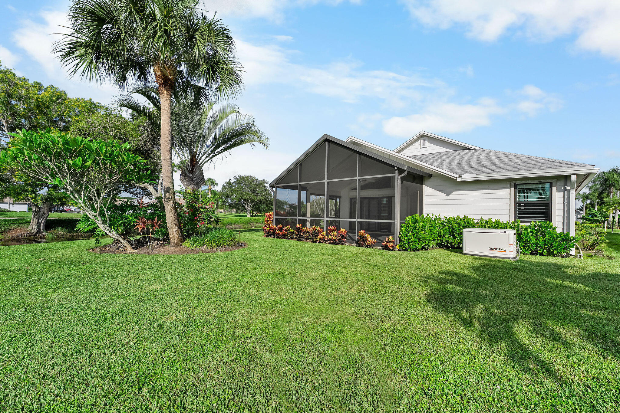 7210 SE Quincy Terrace