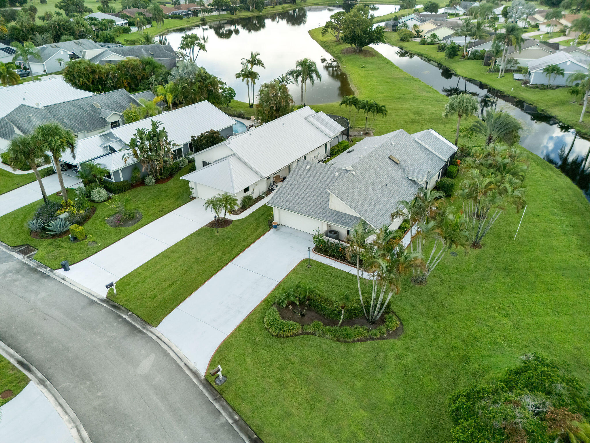 7210 SE Quincy Terrace