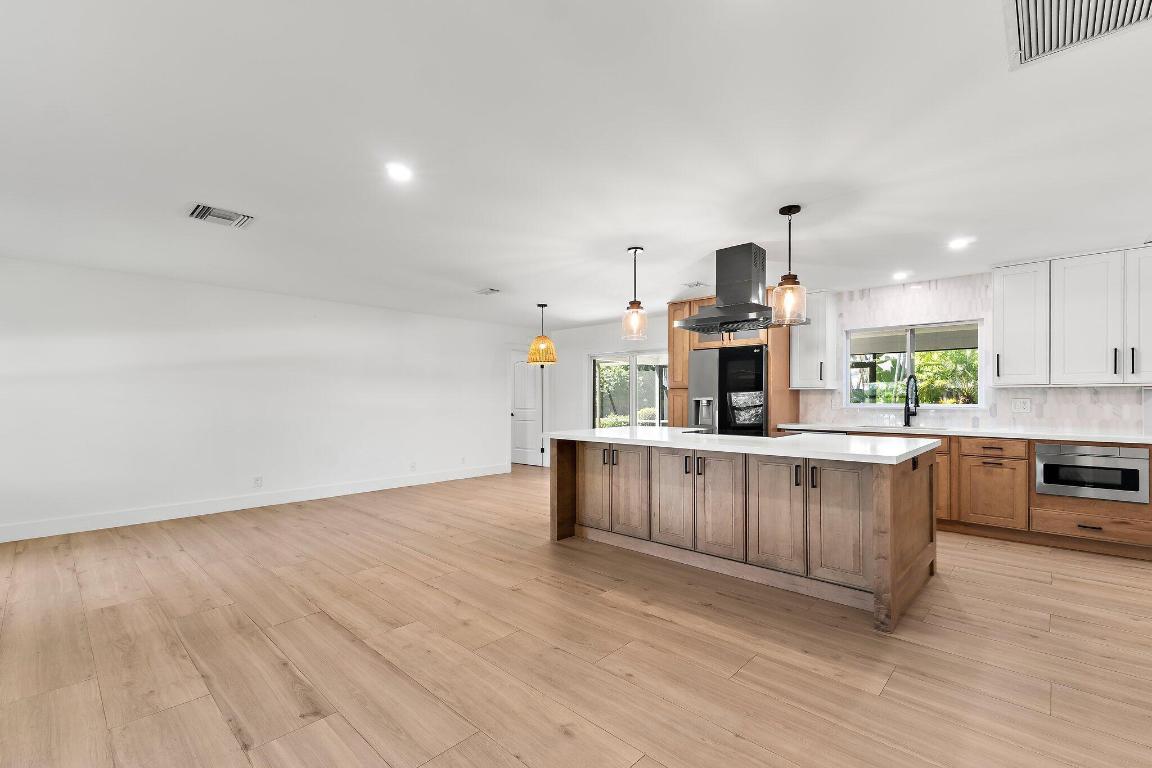 10 SE Splitrail Circle