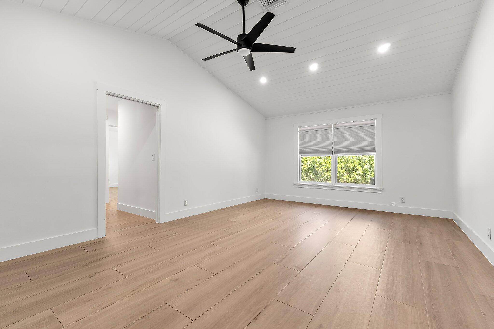 10 SE Splitrail Circle