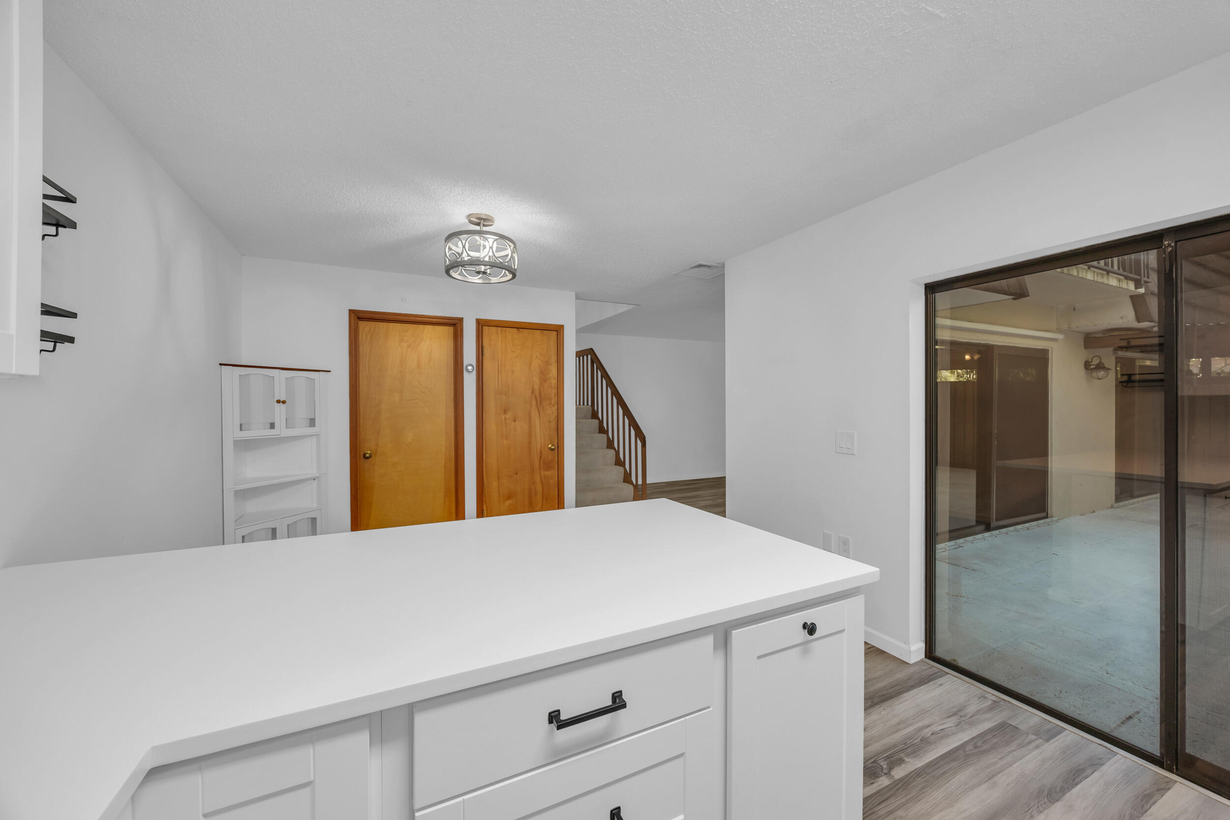 1914 19th Lane