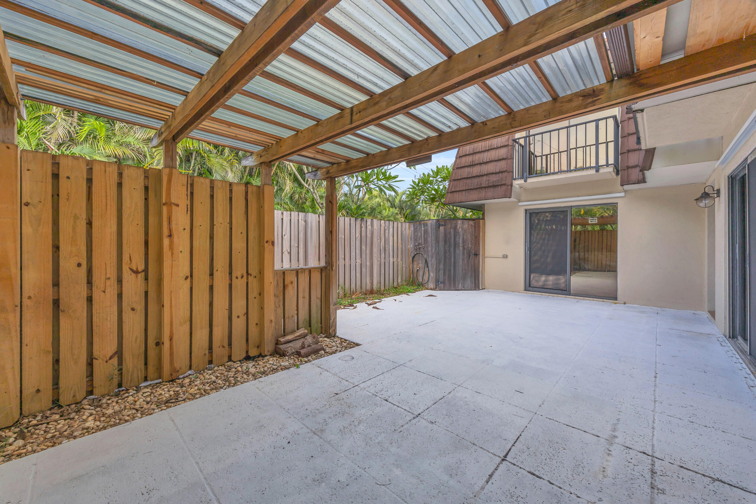 1914 19th Lane
