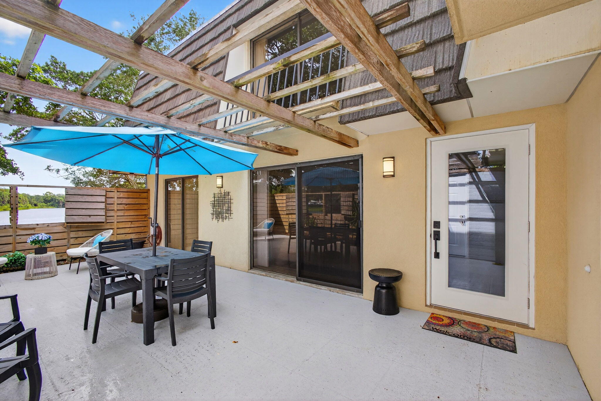 411 4th Terrace