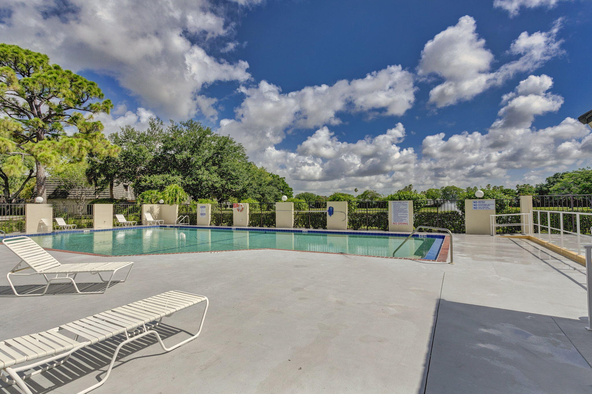 411 4th Terrace