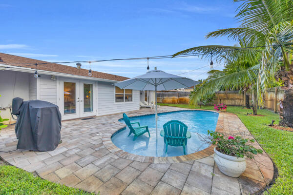 102 Pineview Road
