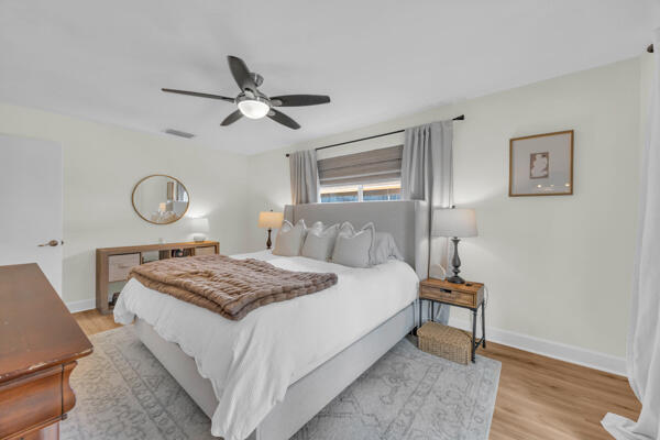 102 Pineview Road