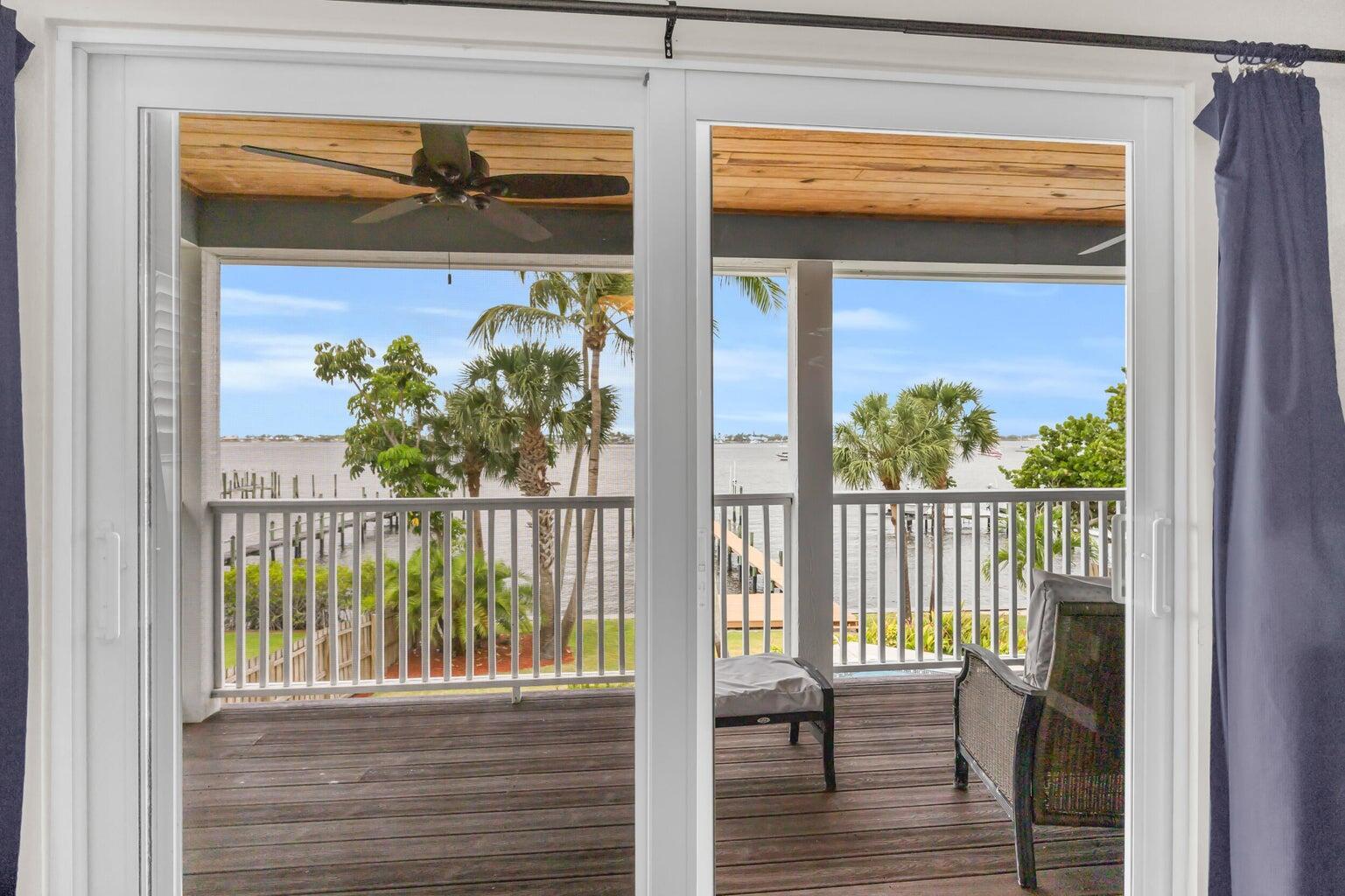 1009 NW Terrace Road