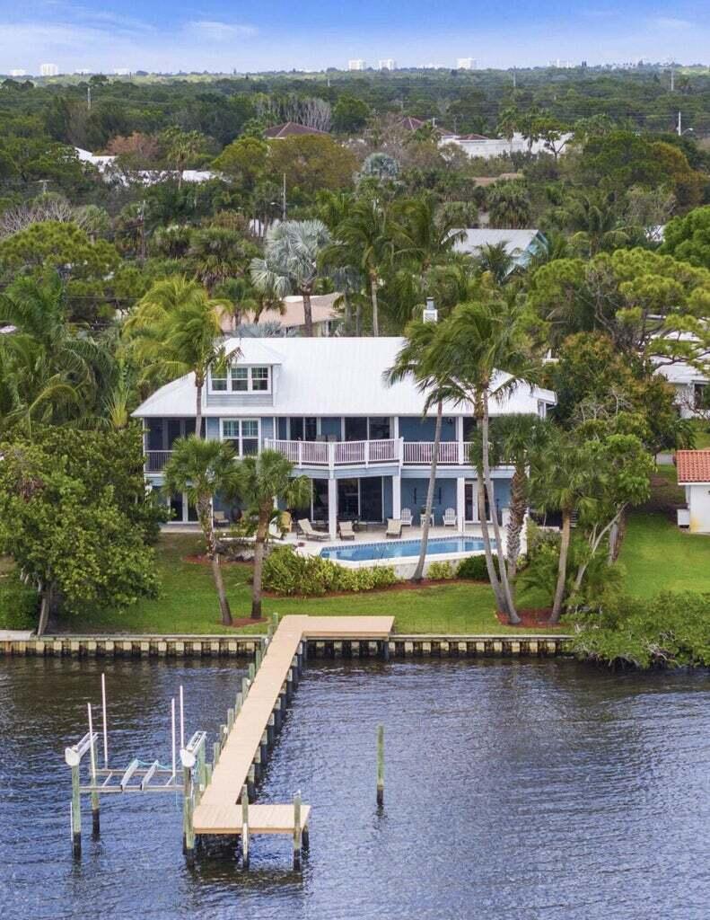 1009 NW Terrace Road