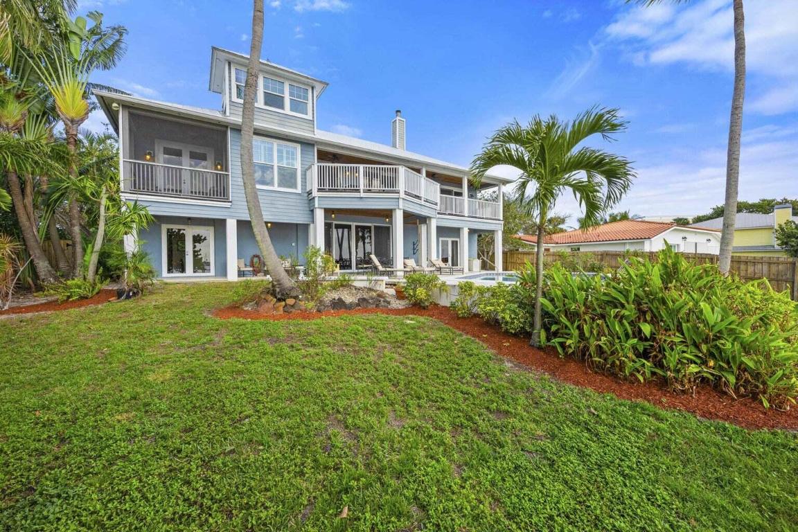 1009 NW Terrace Road