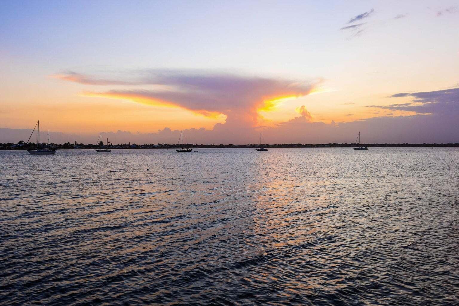 1009 NW Terrace Road