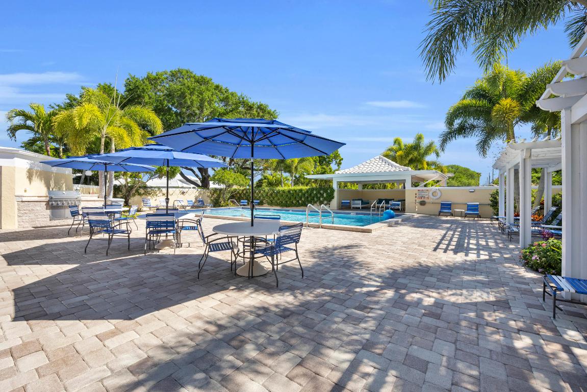 24 SE Turtle Creek Drive F