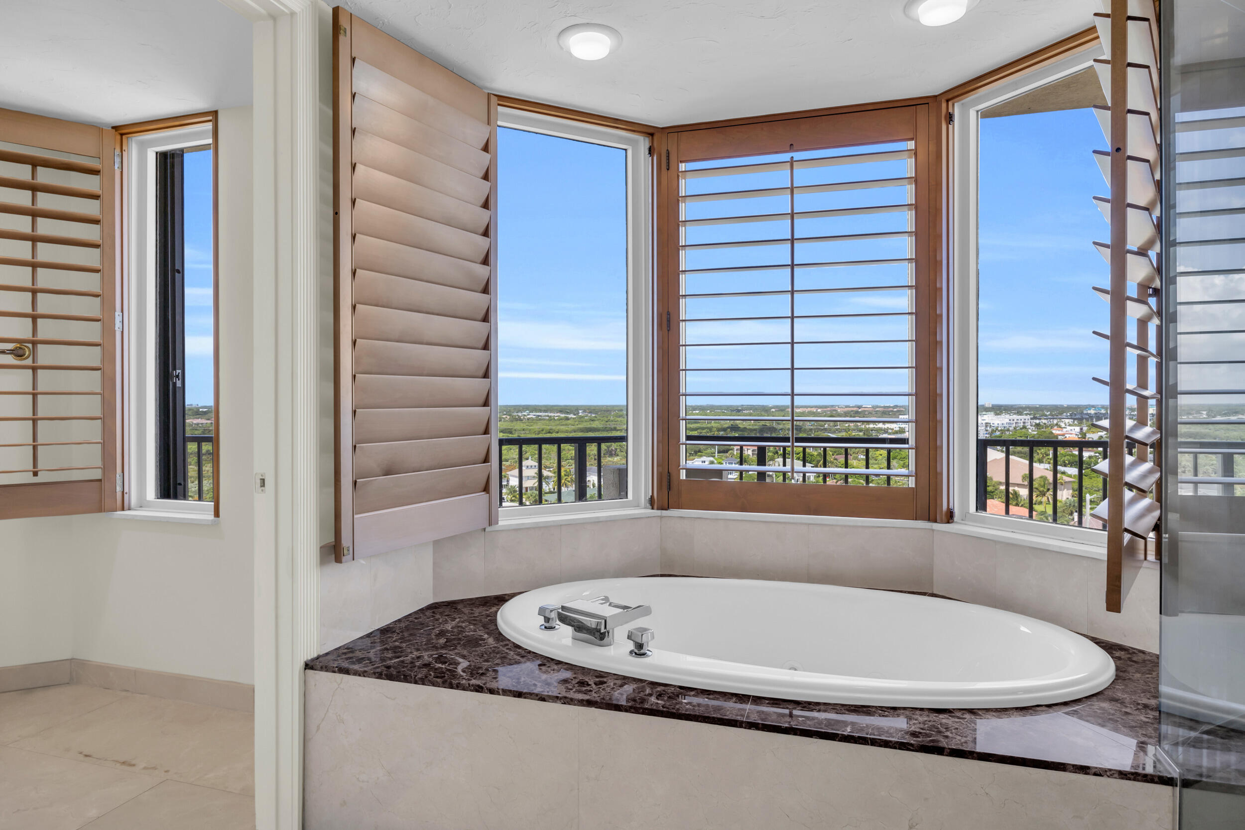 570 Ocean Drive 1301