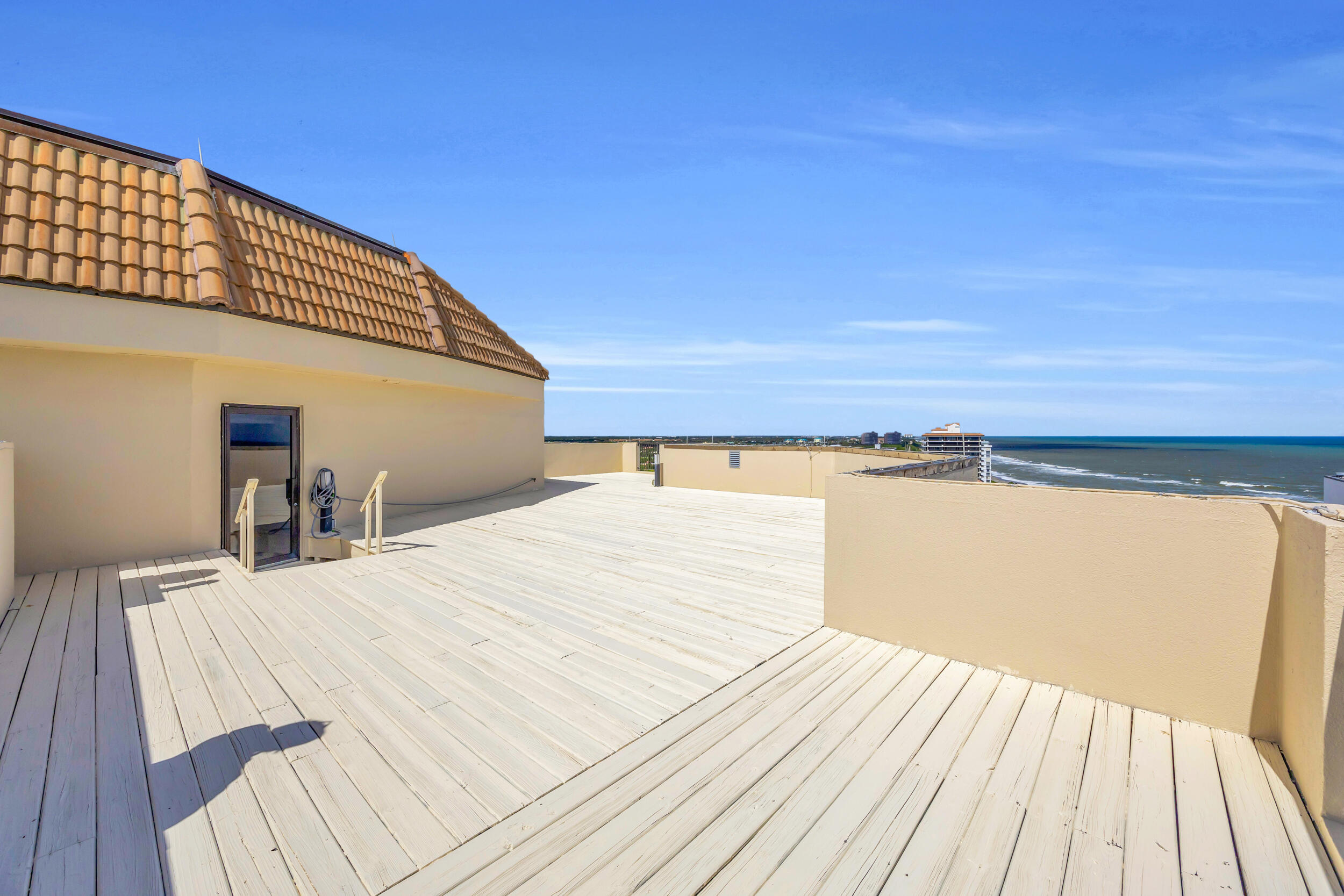 570 Ocean Drive 1301