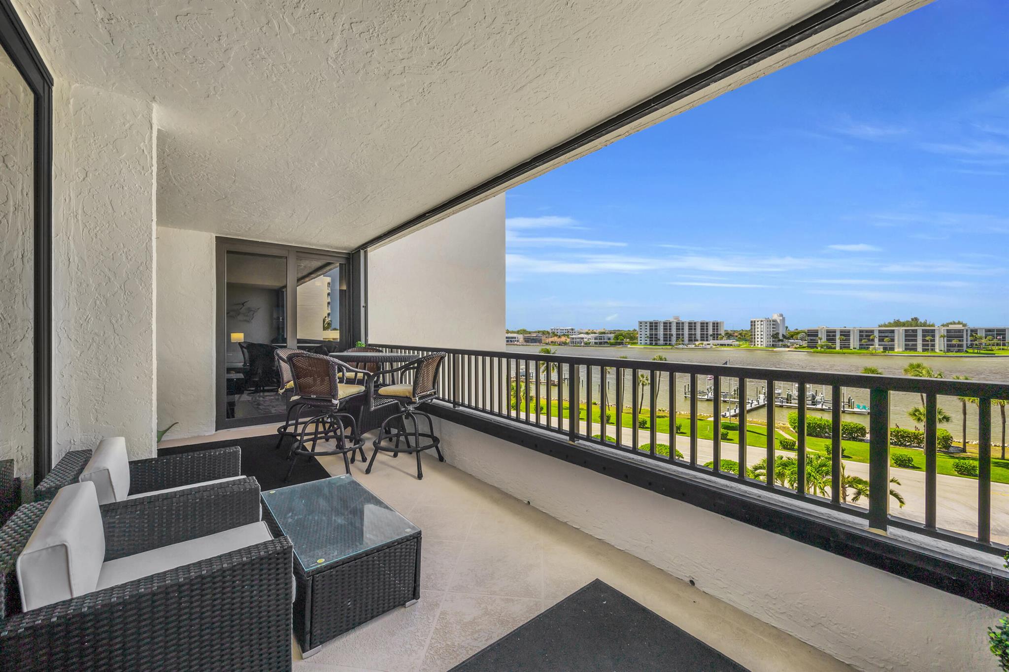 19900 Beach Road 503