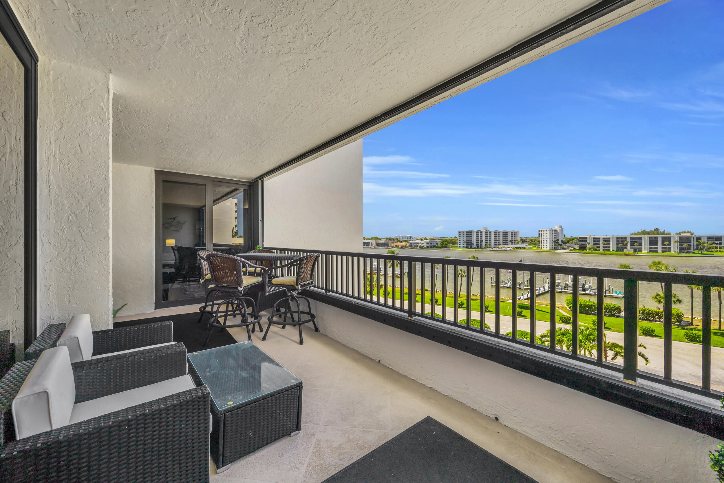 19900 Beach Road 503