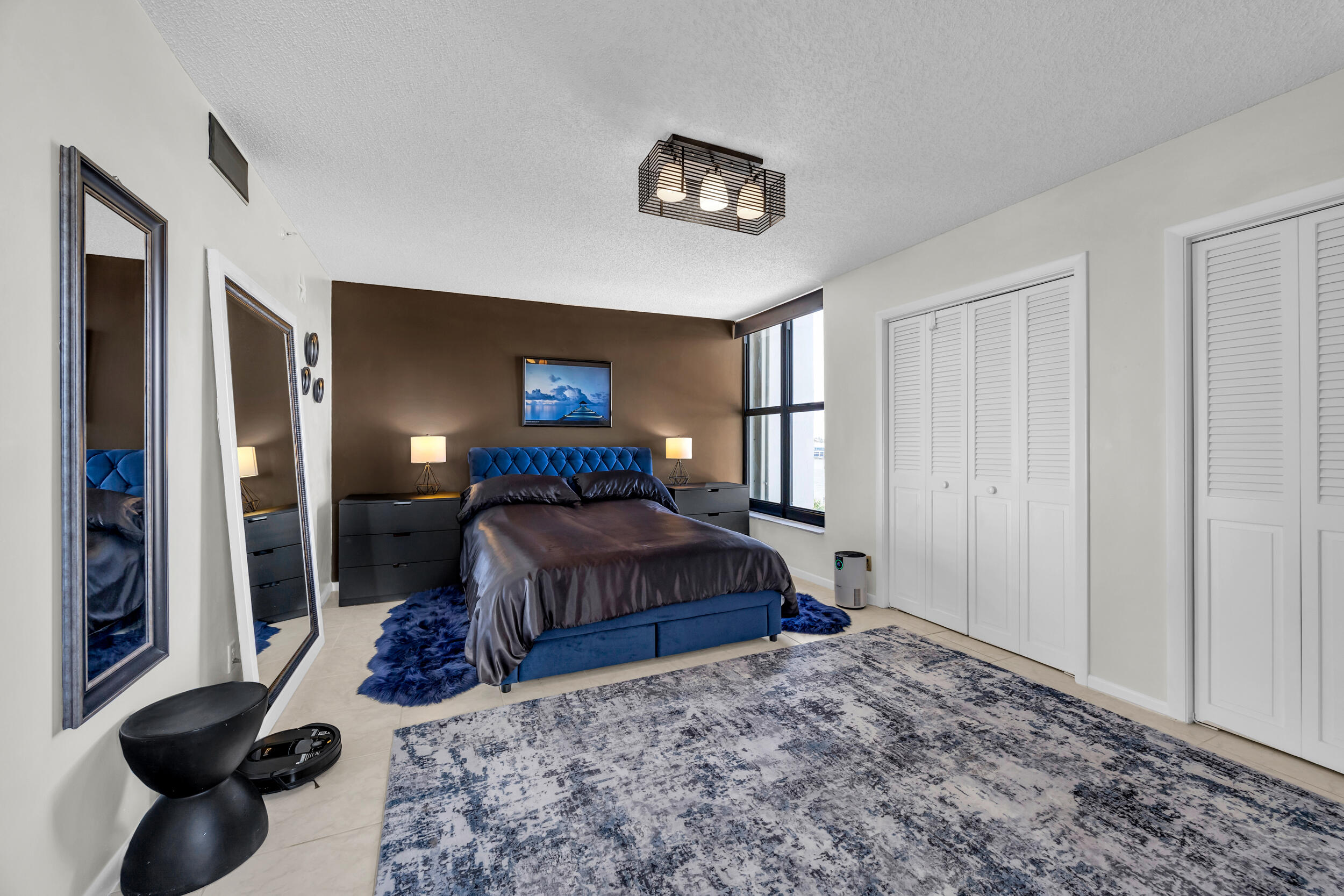 19900 Beach Road 503