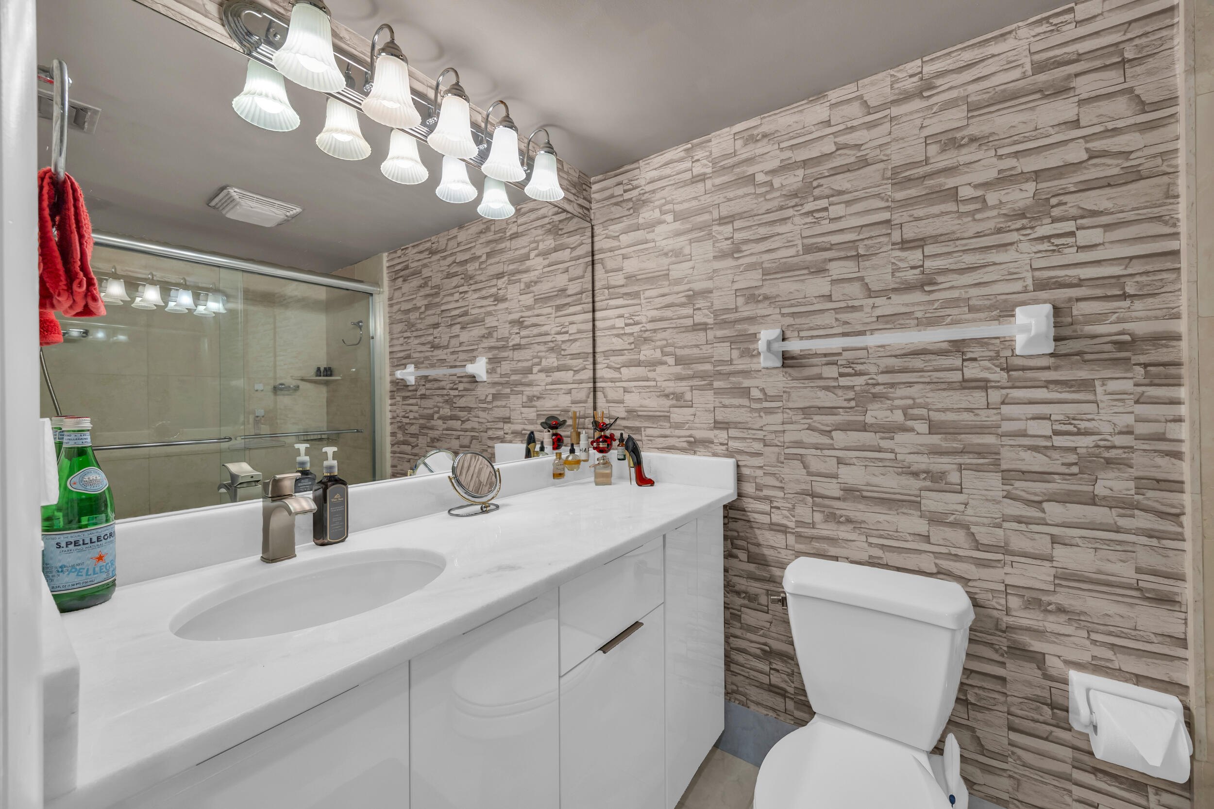 19900 Beach Road 503