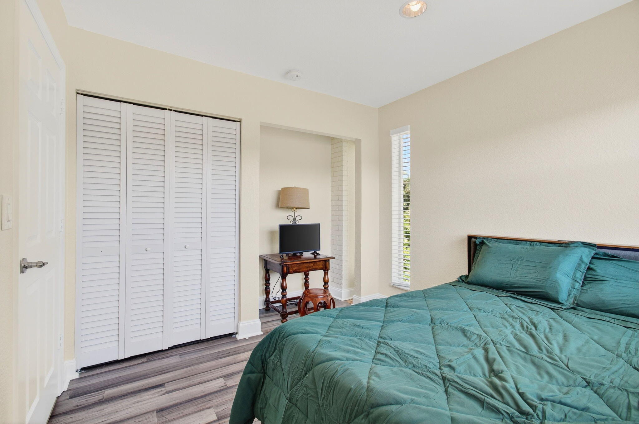 920 Lighthouse Drive