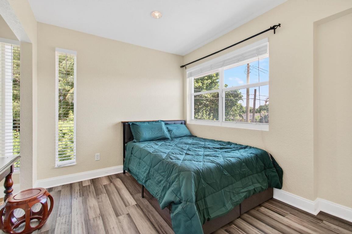 920 Lighthouse Drive