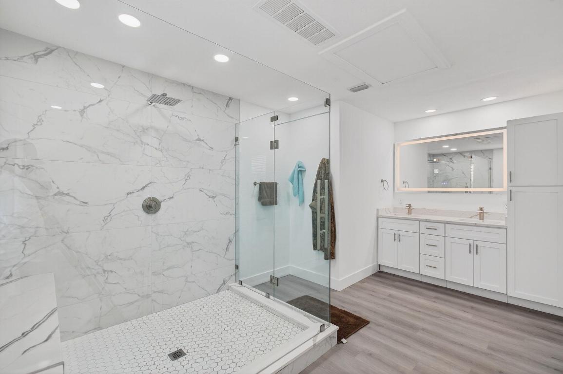 920 Lighthouse Drive