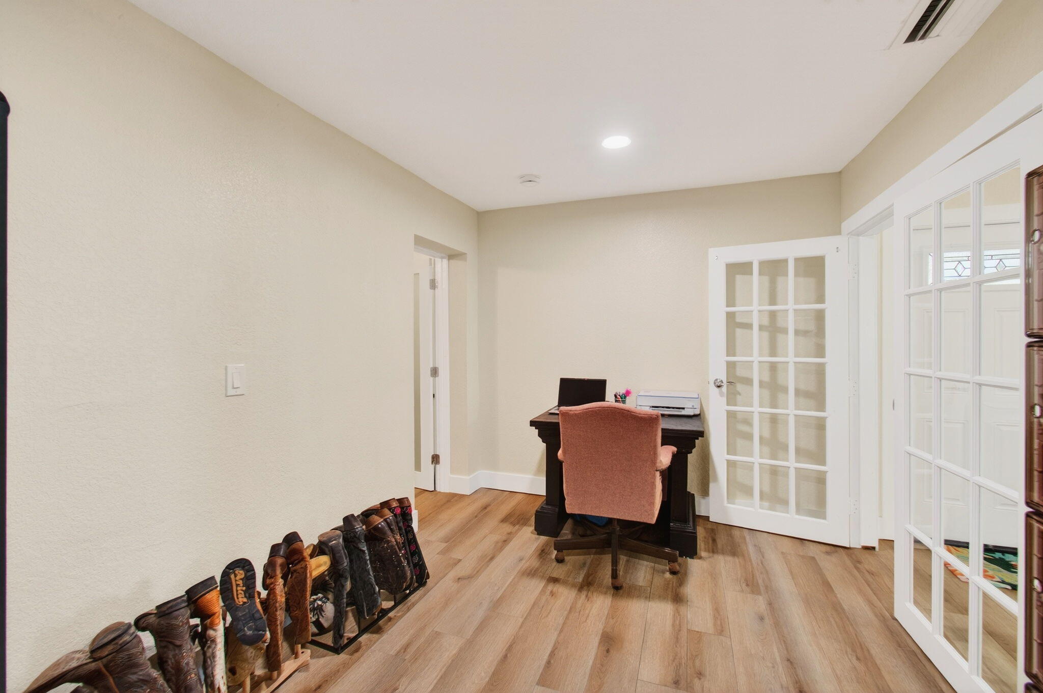 920 Lighthouse Drive