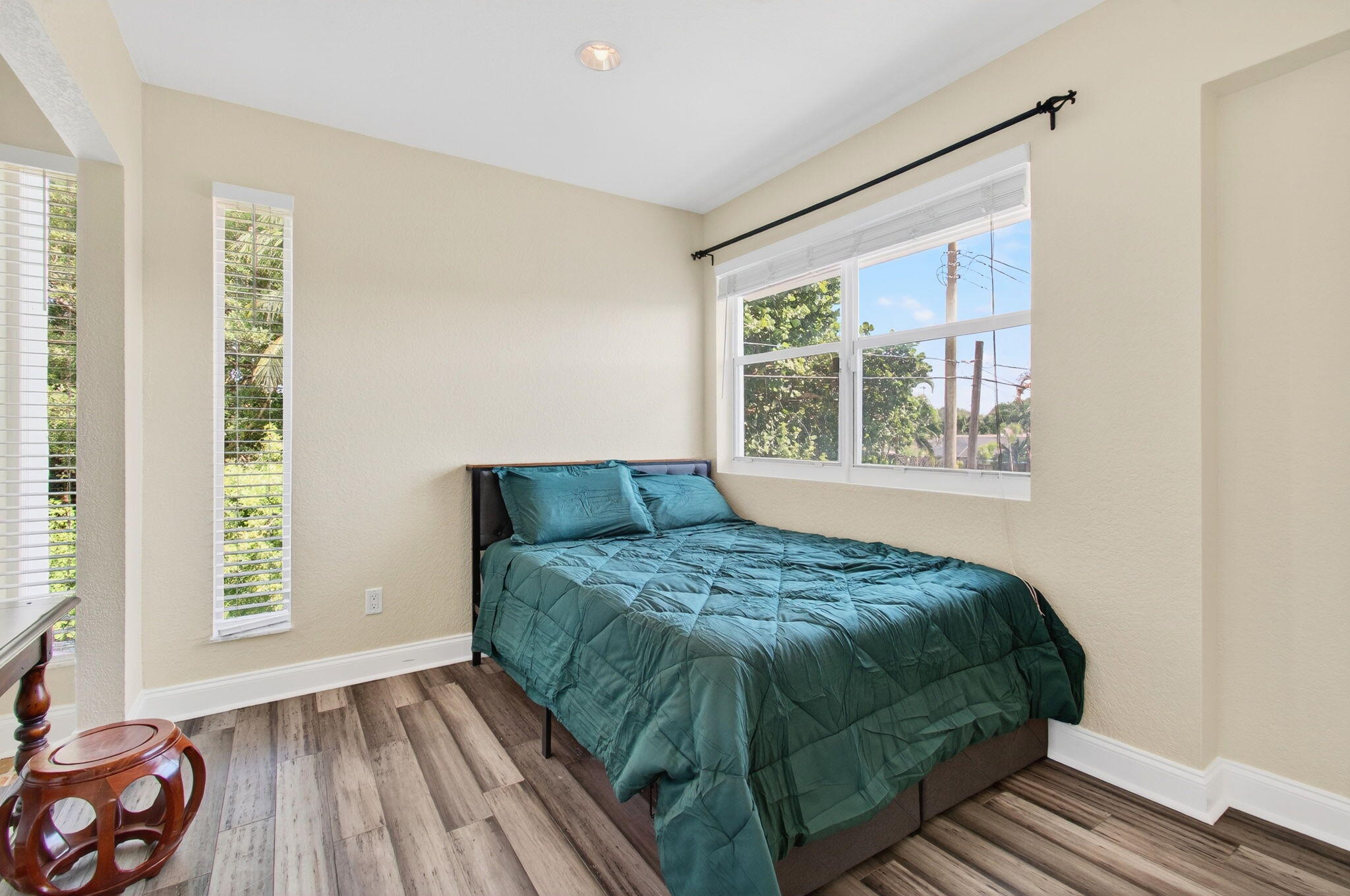 920 Lighthouse Drive