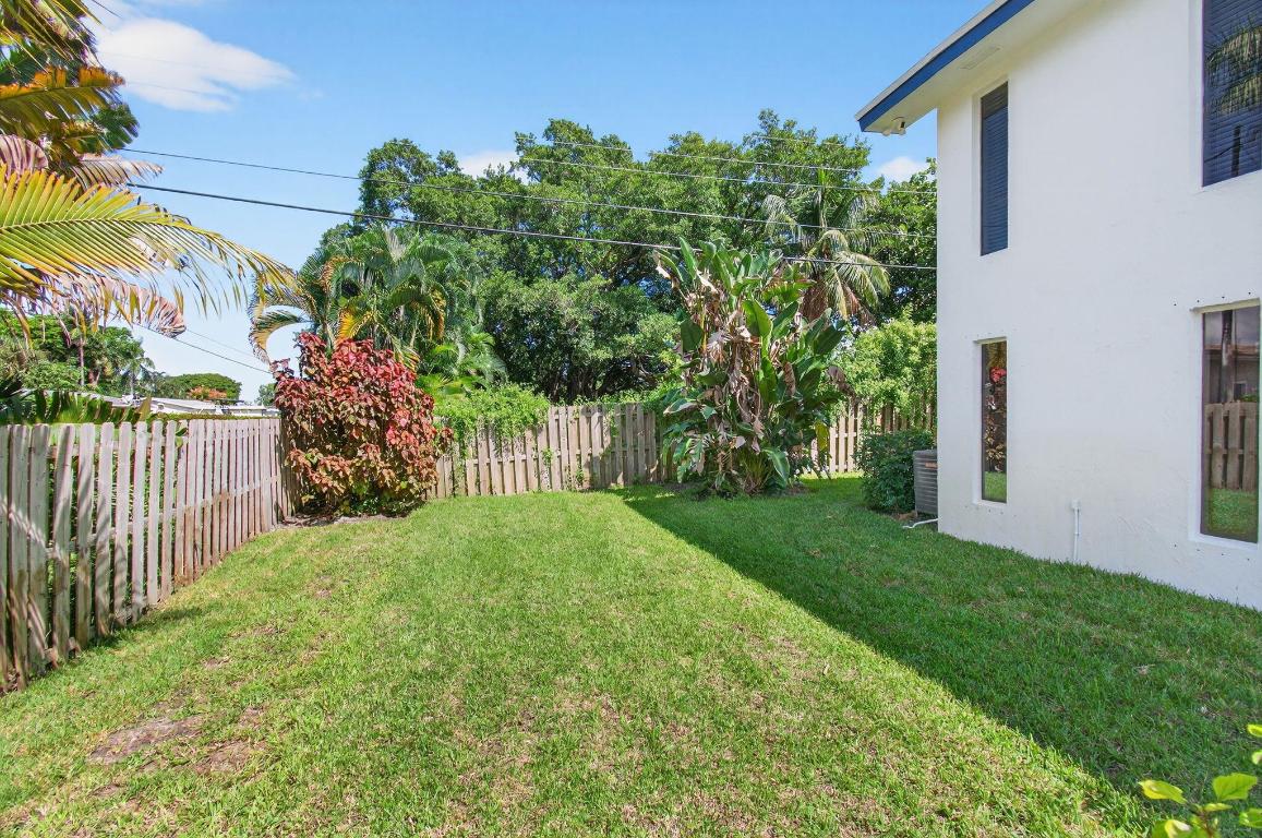 920 Lighthouse Drive