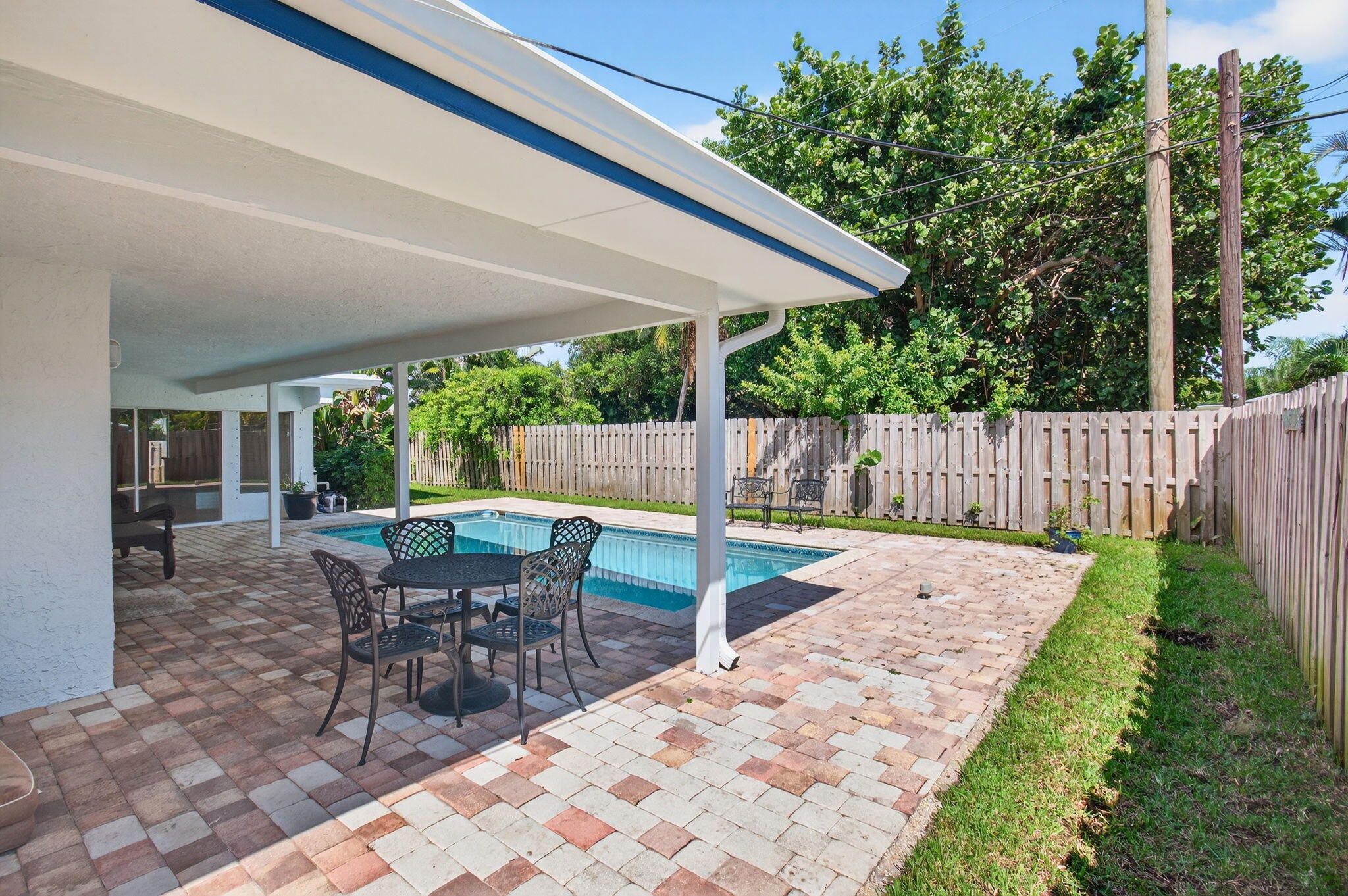 920 Lighthouse Drive