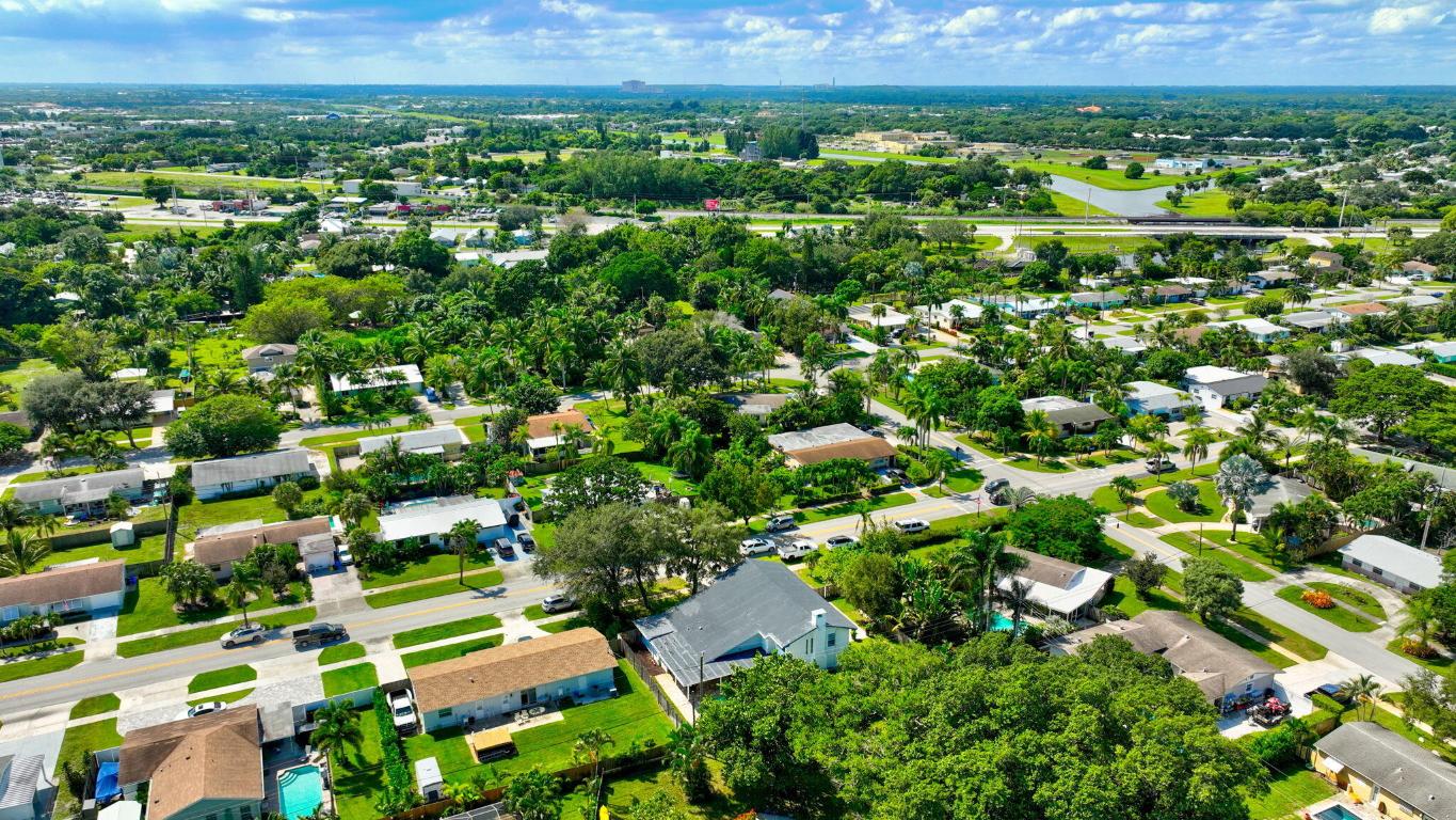 920 Lighthouse Drive