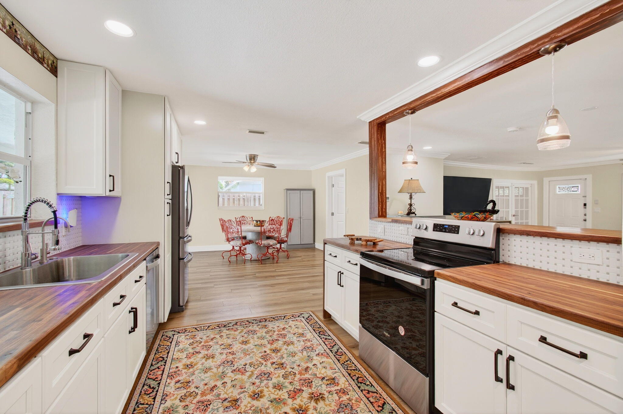 920 Lighthouse Drive