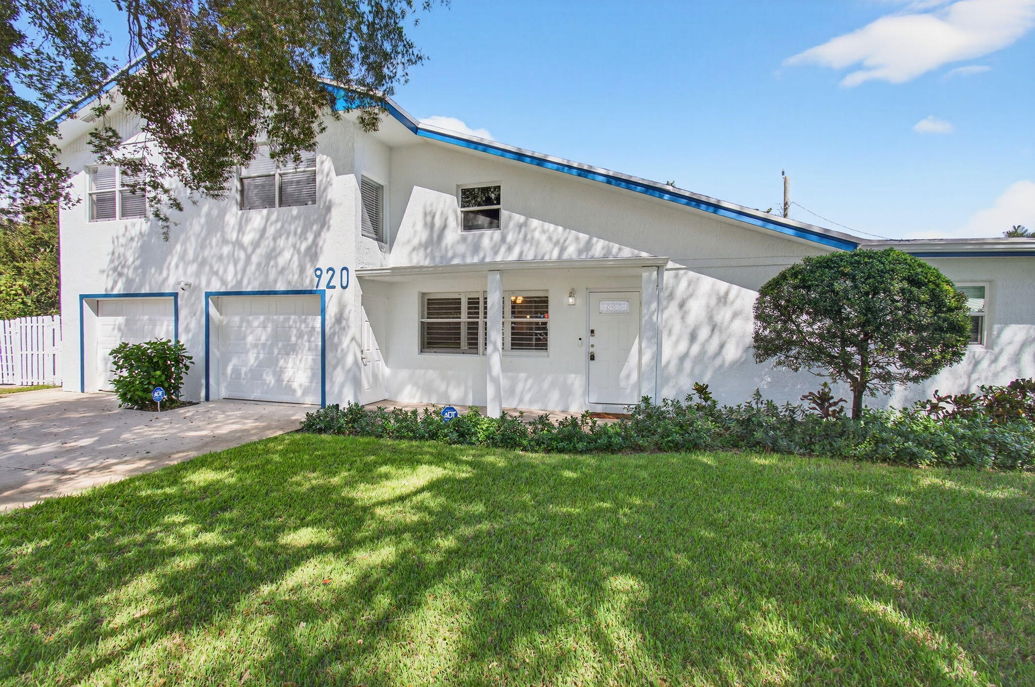 920 Lighthouse Drive