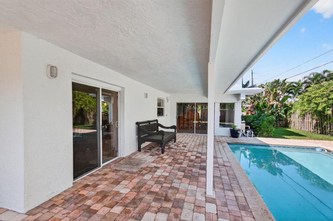 920 Lighthouse Drive