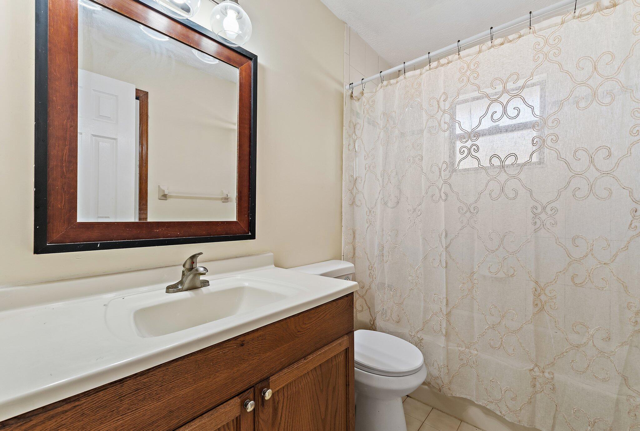 2186 SE Trillo Street