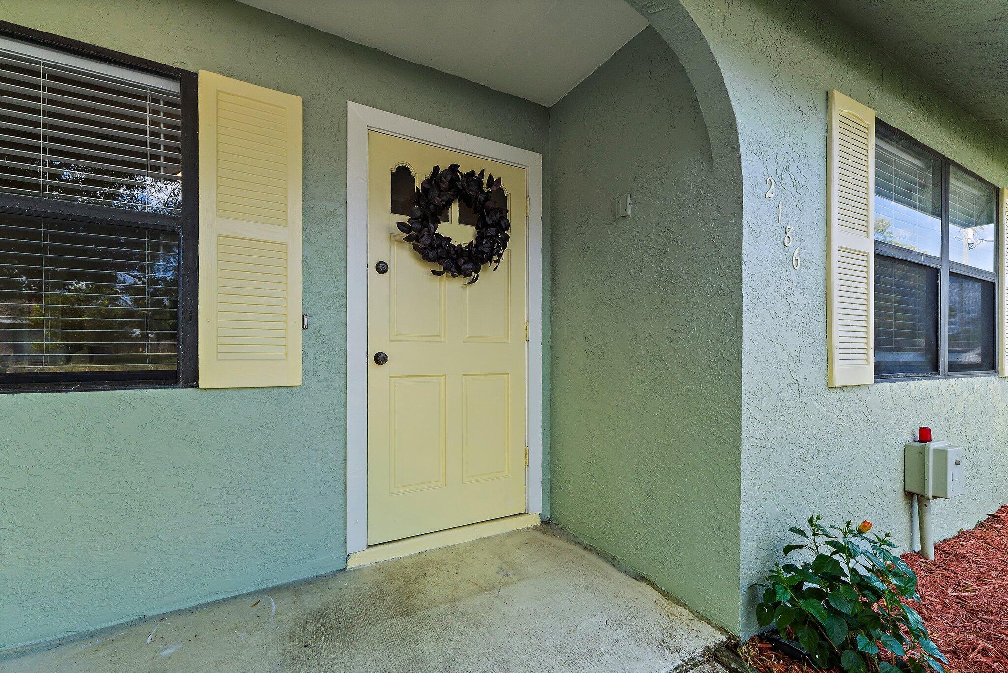 2186 SE Trillo Street