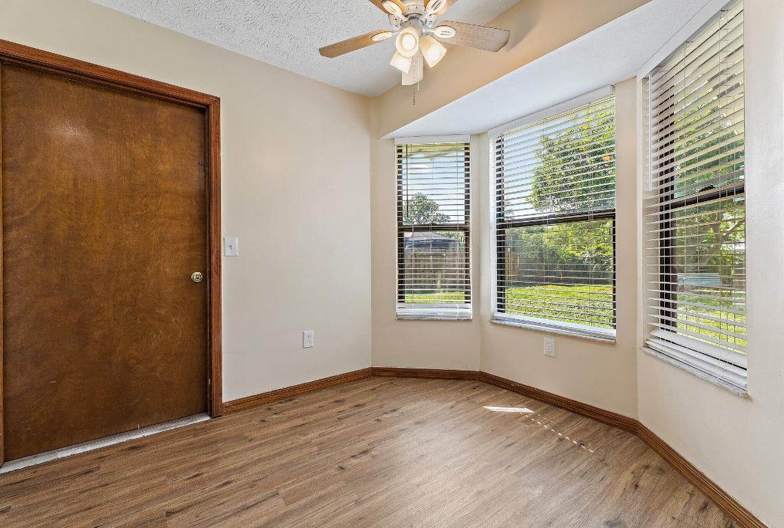 2186 SE Trillo Street