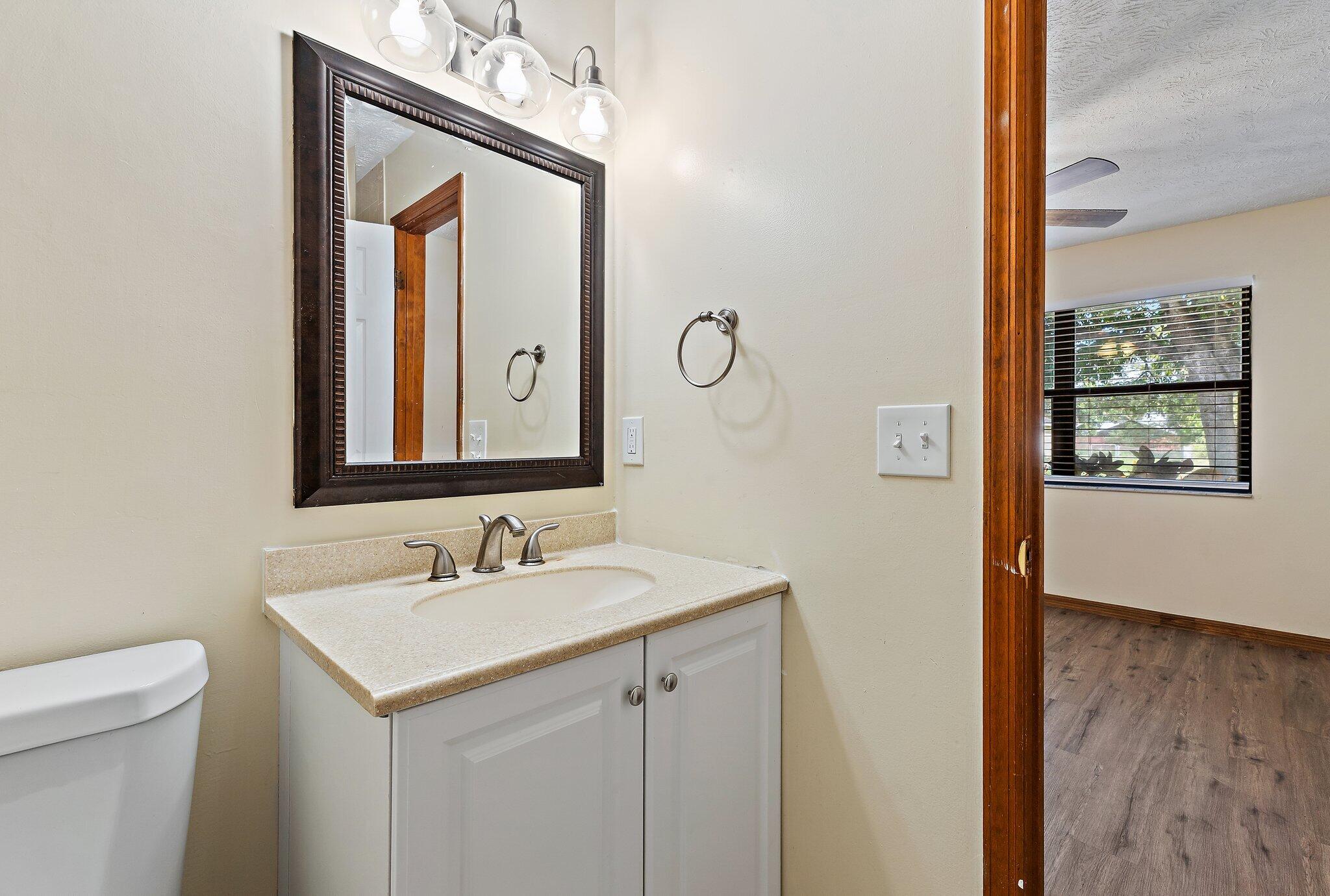 2186 SE Trillo Street