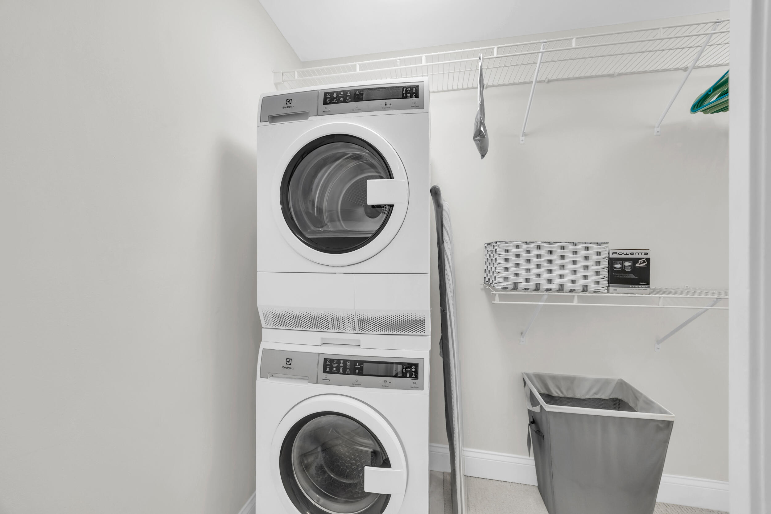 200 Waterway Road 206