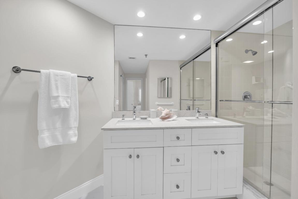 200 Waterway Road 206