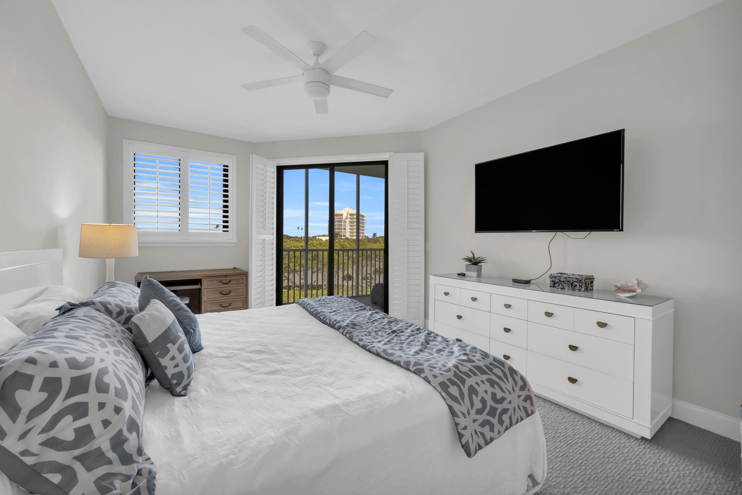 200 Waterway Road 206