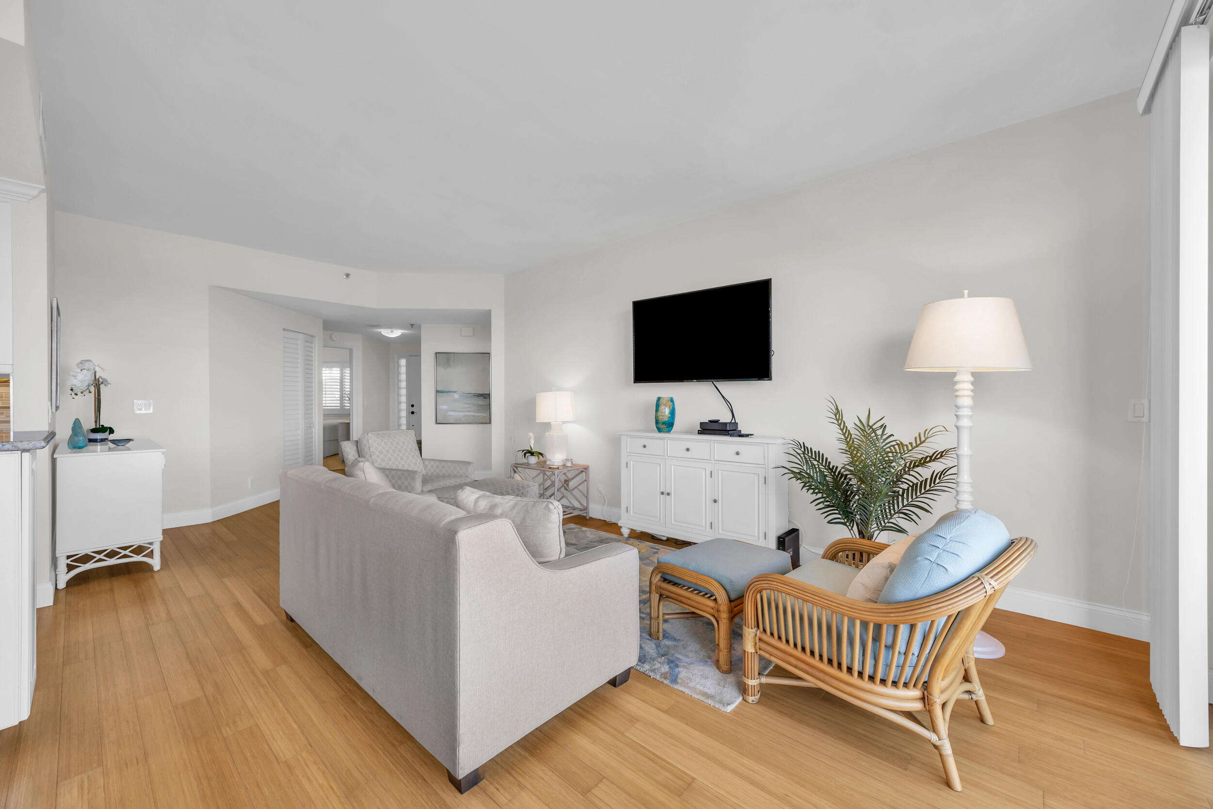 200 Waterway Road 206